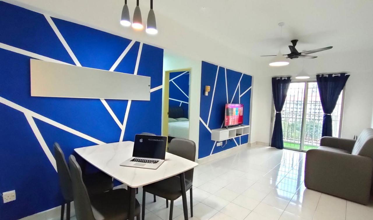 Appartement Cozzzzy Two Next To Axiata Arena, Bukit Jalil *